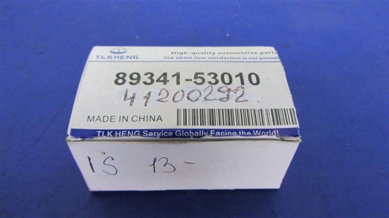 Датчик парктроника IS250/350 13-20 Датчик парктроника IS250/350 13-20