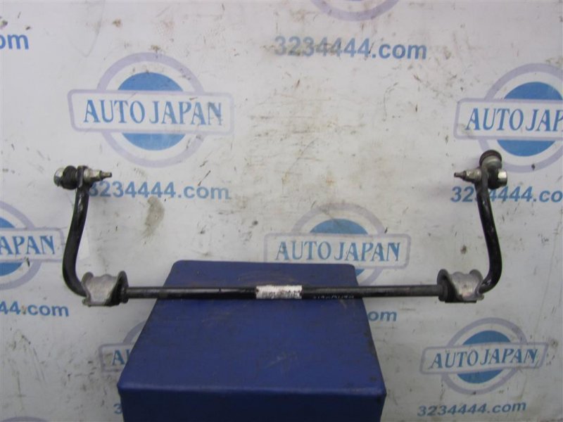 Стабилизатор задний FORD FOCUS 10-18 2017 Седан 2.0 DV6Z-5A772-B Б/У