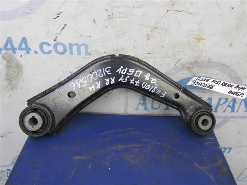 Запчасть рычаг задней подвески поперечный верхний задний правый FORD FUSION 14- 2019 Седан C15HDTX DG9Z-5500-A Б/У Рычаг задней подвески поперечный верхний задний правый FORD FUSION 14- 2019 Седан C15HDTX DG9Z-5500-A Б/У