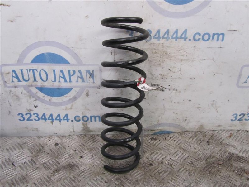 Запчасть пружина задней подвески FORD FOCUS 10-18 2017 Седан 2.0 BV6Z-5560-C Б/У Пружина задней подвески FORD FOCUS 10-18 2017 Седан 2.0 BV6Z-5560-C Б/У