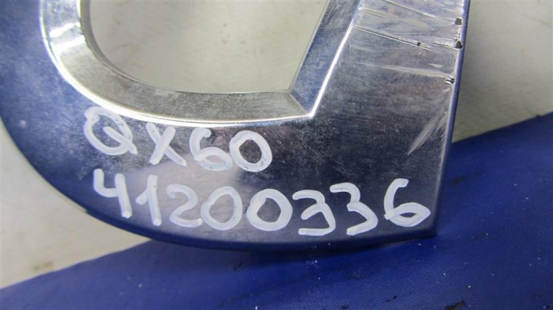 Эмблема QX60/JX35 12-20