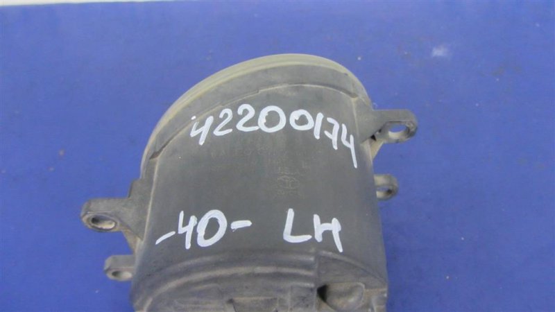 Противотуманная фара левая CAMRY 40 06-11 Противотуманная фара левая CAMRY 40 06-11