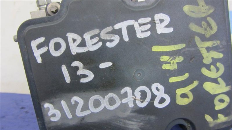 Блок ABS SUBARU FORESTER 12-19 Внедорожник 2.5