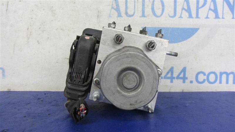 Блок ABS SUBARU FORESTER 12-19 2015 Внедорожник 2.5 27596SG000 Б/У