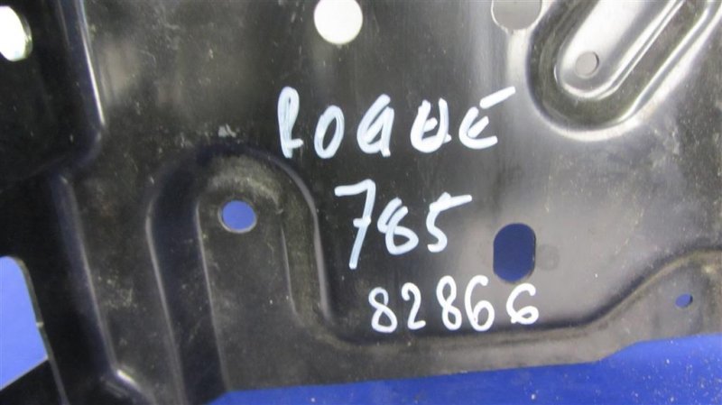 Полка аккумулятора X-TRAIL/ROGUE T32 13-20 2017 T32 2.5 QR25DE