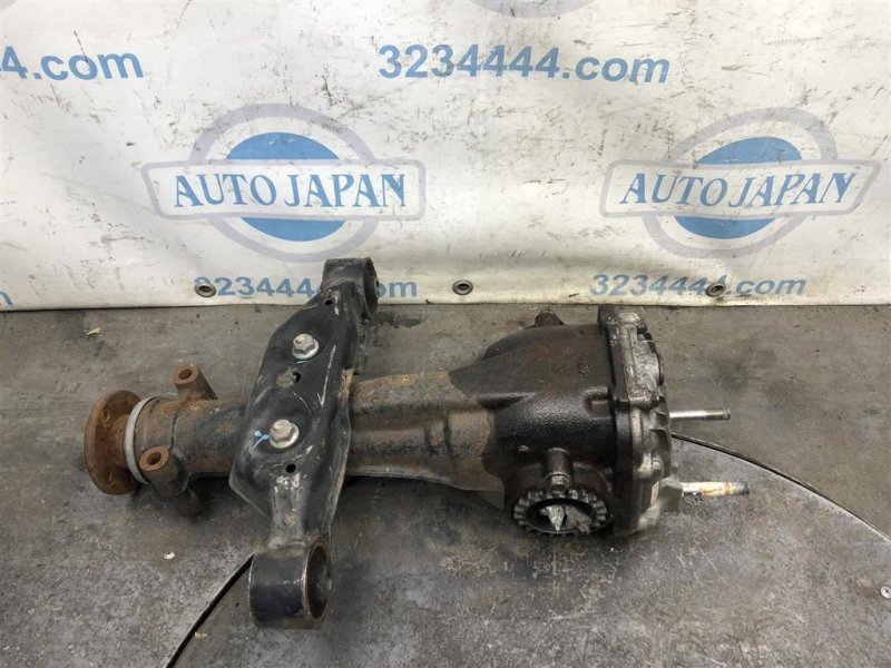Редуктор задний SUBARU FORESTER 12-19 2015 Внедорожник 2.5 38300AC300 Б/У