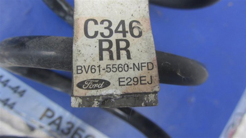 Пружина задней подвески FORD FOCUS 10-18 Седан 2.0