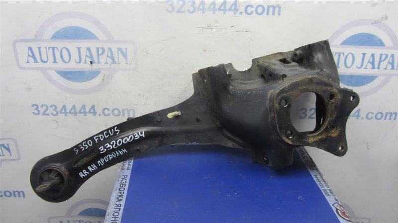 Рычаг задней подвески продольный задний правый FORD FOCUS 10-18 2013 Седан 2.0 BV6Z-5A968-B Б/У