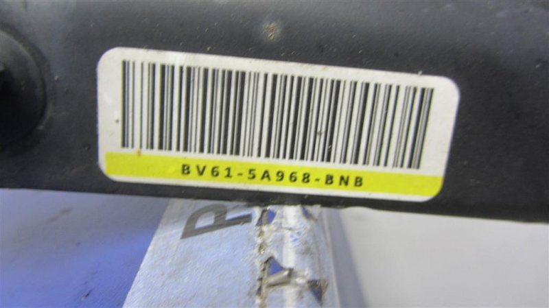 Рычаг задней подвески продольный задний правый FORD FOCUS 10-18 Седан 2.0