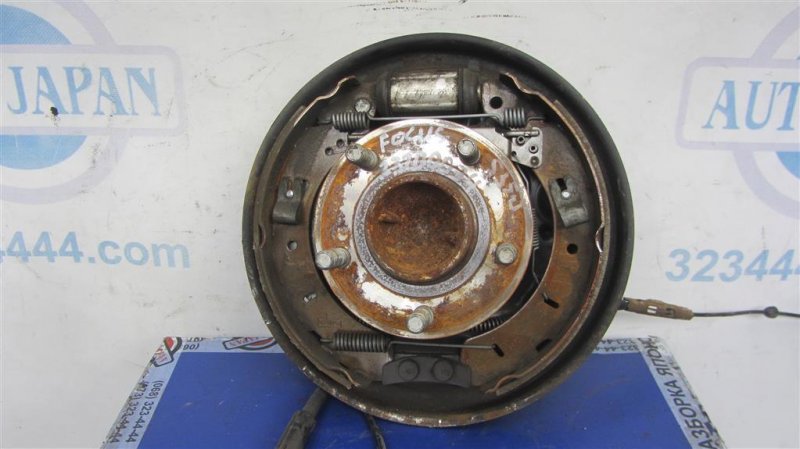 Ступица задняя правая FORD FOCUS 10-18 2013 Седан 2.0 BV6Z-1104-B Б/У