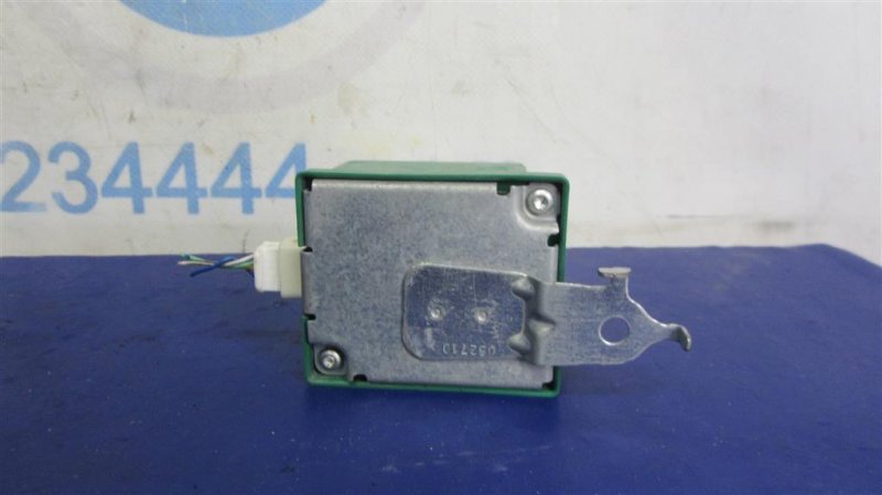 Блок электронный TOYOTA VENZA 09-16 AGV10 2.7 1ARFE