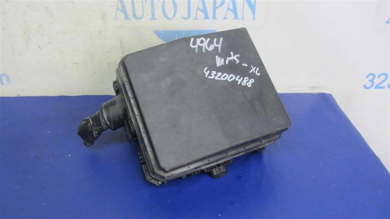 Блок предохранителей моторный отсек OUTLANDER XL 05-13 2010 Внедорожник 2.4