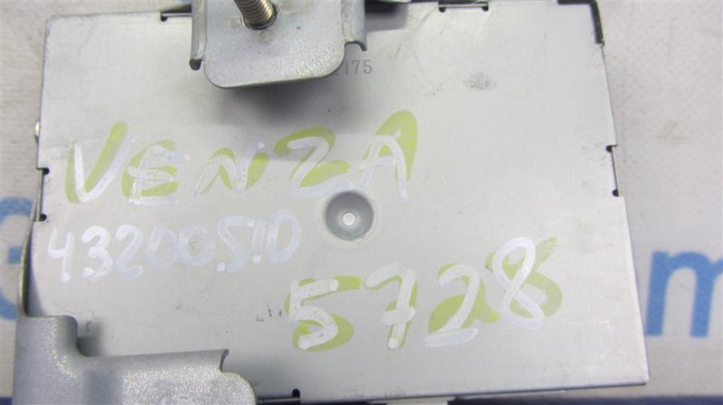 Блок электронный TOYOTA VENZA 09-16 AGV10 2.7 1ARFE Блок электронный TOYOTA VENZA 09-16 AGV10 2.7 1ARFE