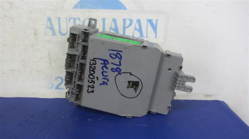 Блок предохранителей салон ACURA MDX (YD2) 06-13 YD2 3.7