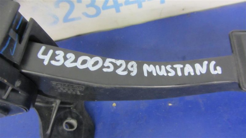 Педаль газа FORD MUSTANG 15- COUPE 2.3 C23HD0D