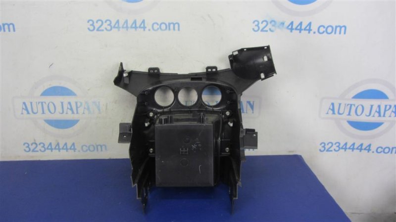 Накладка в салоне MITSUBISHI OUTLANDER XL 05-13 Внедорожник 2.4