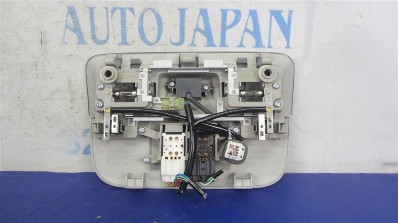 Плафон салона SUBARU CROSSTREK 12-17 Внедорожник 2.0