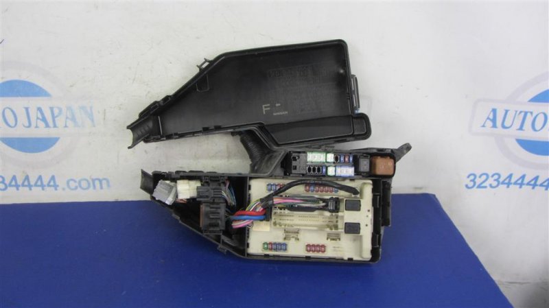 Блок предохранителей моторный отсек INFINITI FX S50 03-08 VQ35 Б/У