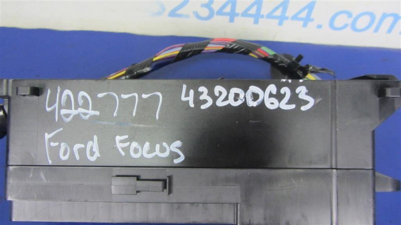 Блок предохранителей моторный отсек FOCUS 10-18 2014 Хетчбек 2.0