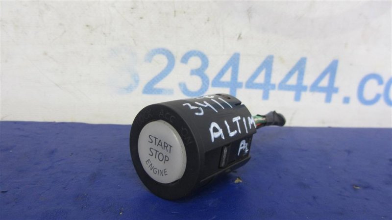 Запчасть кнопка старт-стоп NISSAN ALTIMA L32 07-12 2010 Седан 2.5 25150-1LB0A Б/У Кнопка старт-стоп NISSAN ALTIMA L32 07-12 2010 Седан 2.5 25150-1LB0A Б/У