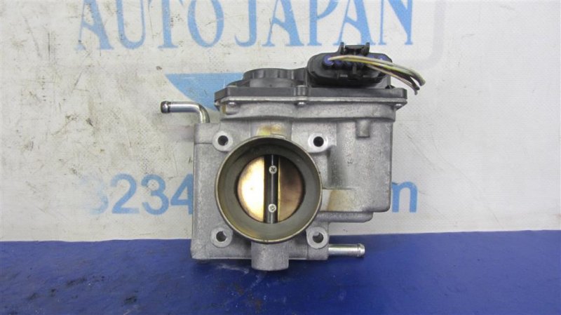 Дроссельная заслонка MAZDA 3 BK 03-08 ZJ20-13-640A Б/У