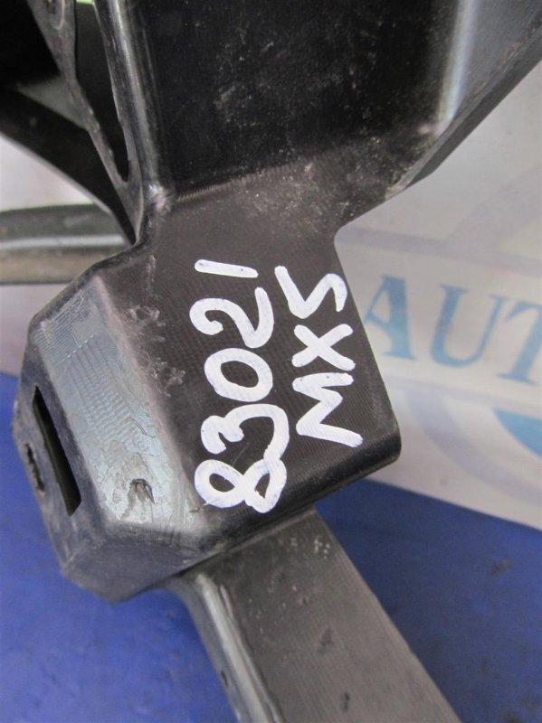 Кронштейн заднего бампера задний правый MX-5 15- 2017 COUPE 2.0 Кронштейн заднего бампера задний правый MX-5 15- 2017 COUPE 2.0