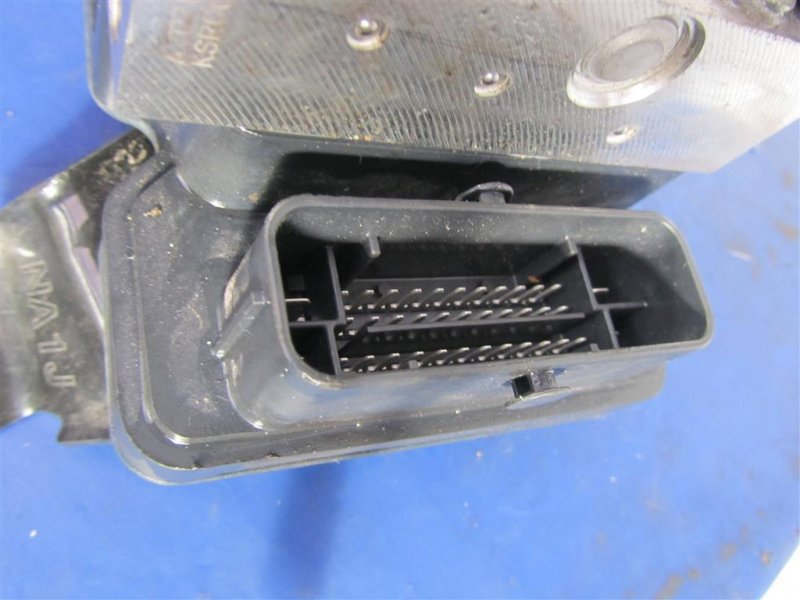 Блок ABS MX-5 15- 2017 COUPE 2.0