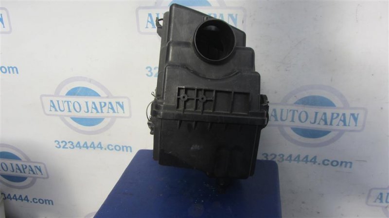 Корпус воздушного фильтра CX-7 06-12