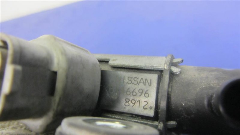 Клапан электромагнитный (вакуумный) TEANA J32 08-14 VQ25