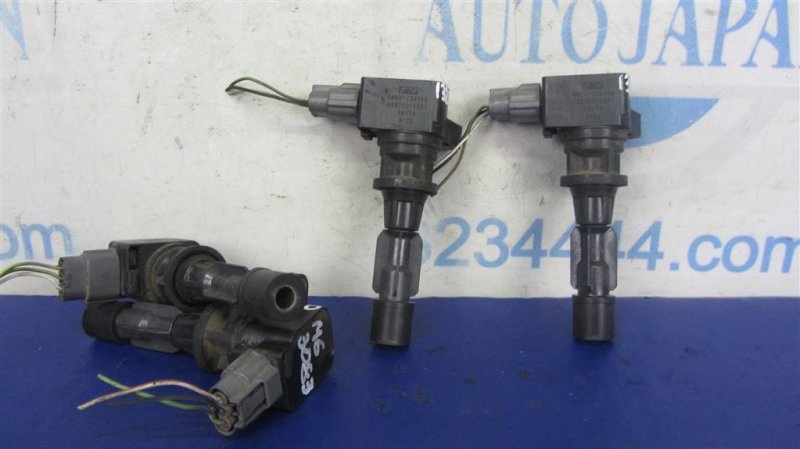 Запчасть катушка зажигания MAZDA 6 GH 07-12 2009 Седан 2.5 L3G2-18-100A Б/У Катушка зажигания MAZDA 6 GH 07-12 2009 Седан 2.5 L3G2-18-100A Б/У