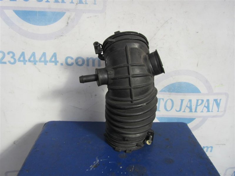 Патрубок воздушного фильтра HYUNDAI ELANTRA MD 10-15 28140-3X320 Б/У