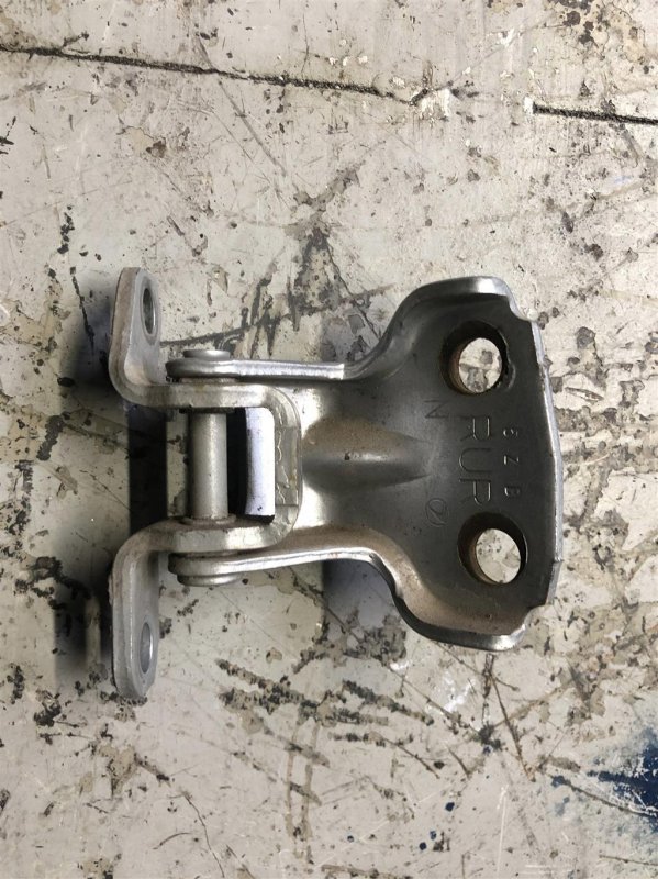 Петля двери верхняя задняя правая FORESTER SG 02-07