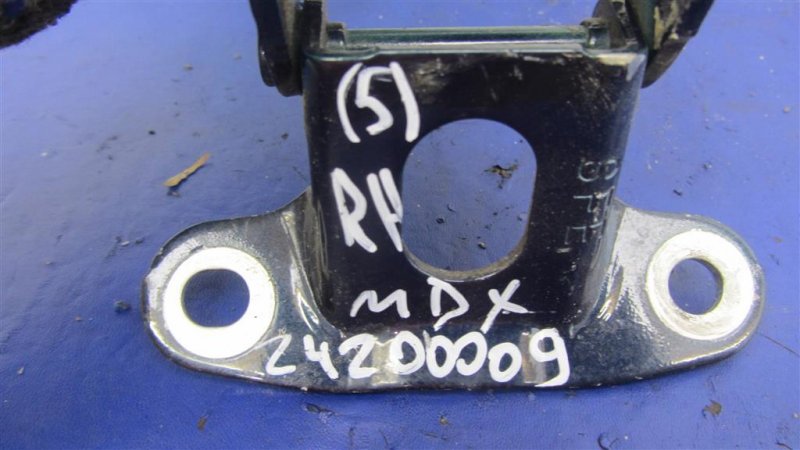 Петля крышки багажника правая MDX (YD2) 06-13 2008 YD2 3.7