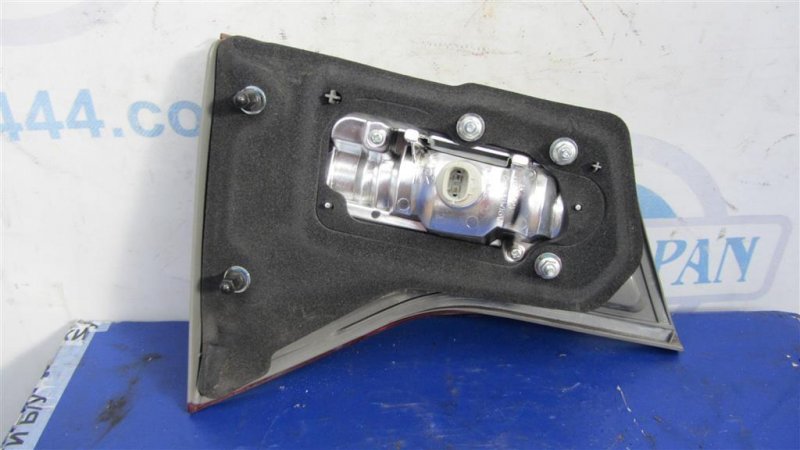 Фонарь внутренний задний правый ACURA MDX (YD2) 06-13 YD2 3.7