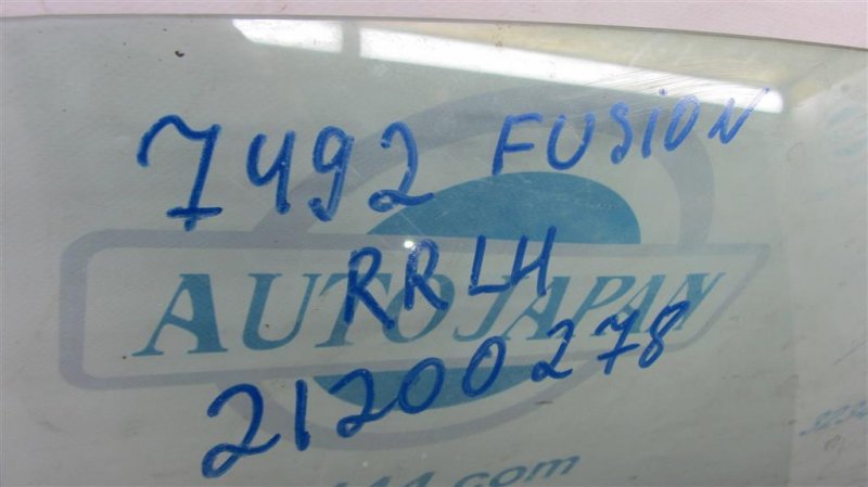 Стекло двери заднее левое FUSION 14- 2014 Седан 2.5 Стекло двери заднее левое FUSION 14- 2014 Седан 2.5