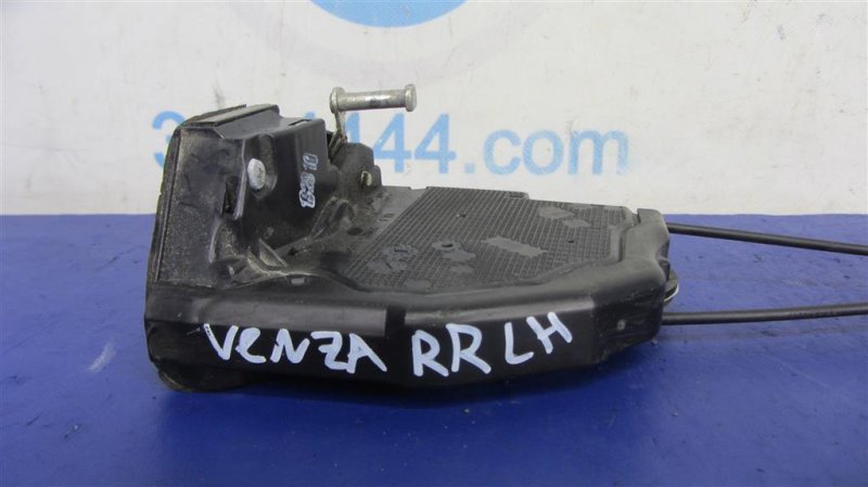 Замок двери задний левый TOYOTA VENZA 09-16 Замок двери задний левый TOYOTA VENZA 09-16