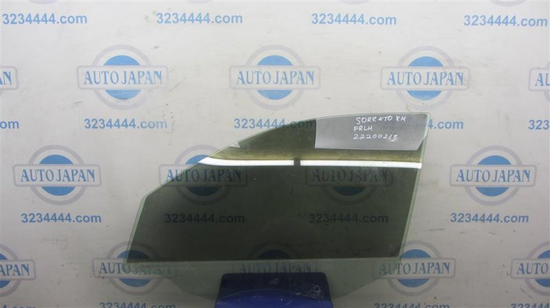 Запчасть стекло двери переднее левое KIA SORENTO XM 09-14 82411-2P010 Б/У Стекло двери переднее левое KIA SORENTO XM 09-14 82411-2P010 Б/У