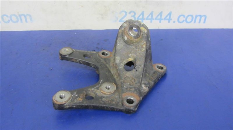 Кронштейн двигателя передний TOYOTA CAMRY 50 12-15 2012 ASV50 2.5 2ARFE 12311-0V160 Б/У