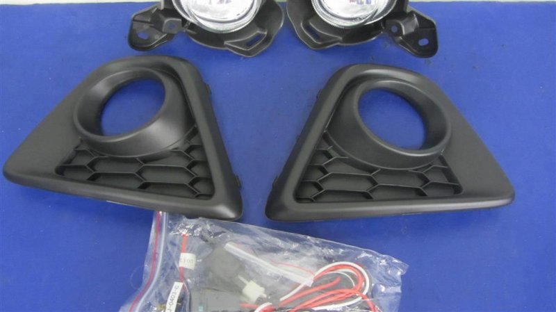 Противотуманная фара MAZDA CX-5 (KE) 11-17