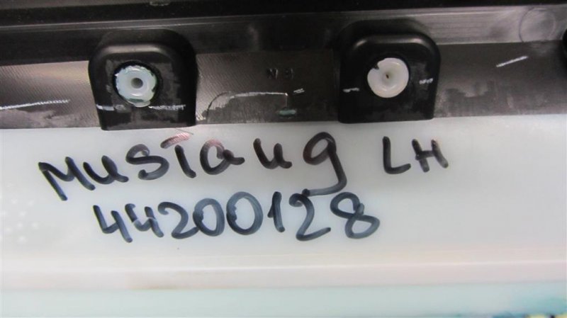 Карта двери передняя левая MUSTANG 15- 2015 COUPE 2.3 C23HD0D