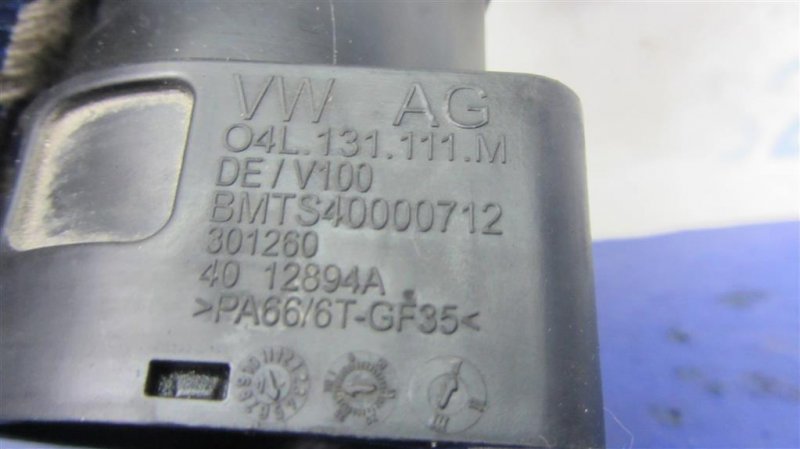 Патрубок интеркулера VOLKSWAGEN JETTA USA 10-17 162 2.0 CVCA