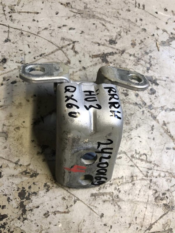 Петля двери нижняя задняя правая INFINITI QX60/JX35 12-20 2014 Внедорожник 3.5 VQ35DE 80401-ZX60A Б/У