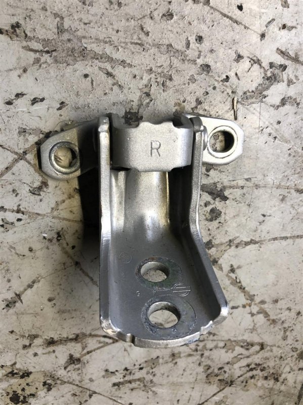 Петля двери нижняя задняя правая QX60/JX35 12-20 2014 Внедорожник 3.5 VQ35DE