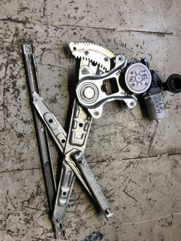 Стеклоподъемник задний правый INFINITI QX60/JX35 12-20 2014 Внедорожник 3.5 VQ35DE 82720-3JA0A Б/У