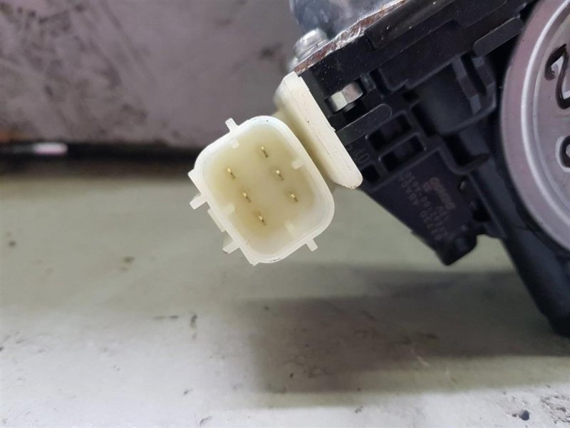 Стеклоподъемник задний правый X-TRAIL/ROGUE T32 13-20 2015 T32 2.5 QR25DE Стеклоподъемник задний правый X-TRAIL/ROGUE T32 13-20 2015 T32 2.5 QR25DE