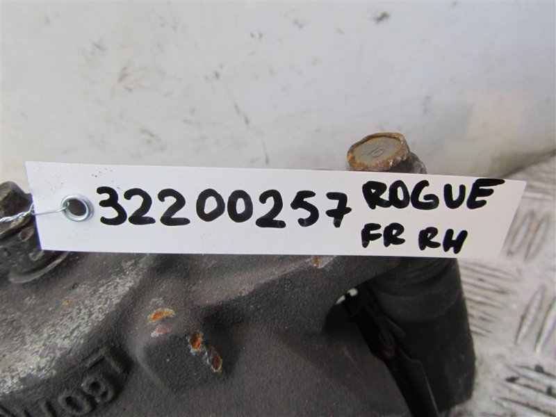 Суппорт тормозной передний правый X-TRAIL/ROGUE T32 13-20