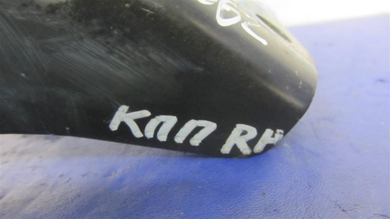 Кронштейн КПП MATRIX 02-08 2004 ZZE132 1.8 LV6