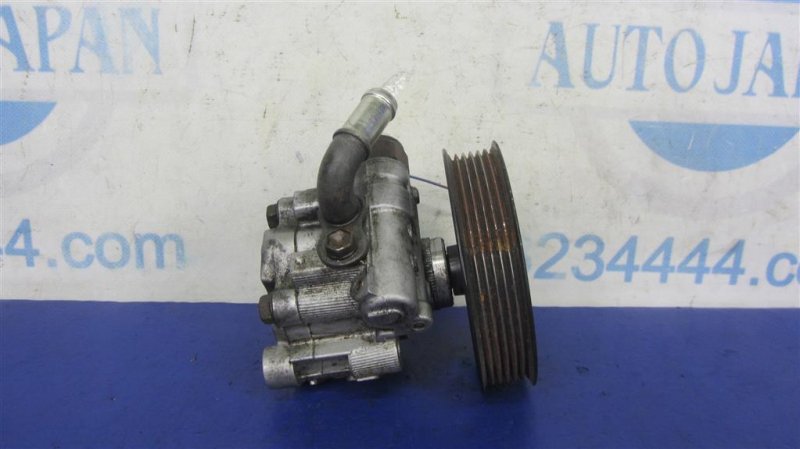 Насос ГУР MATRIX 02-08 2004 ZZE132 1.8 LV6