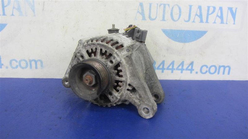 Генератор TOYOTA MATRIX 02-08 2004 ZZE132 1.8 LV6 88969480 Б/У