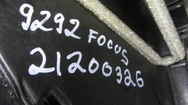 Торпедо FORD FOCUS 10-18 2017 Седан 2.0 DV6Z-5804320-AA Б/У